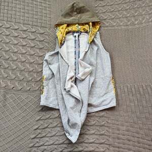 Matilda Jane 435 Gray Vest ~ 10